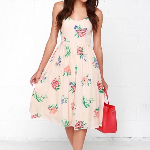 BB Dakota Dresses & Skirts - BB Dakota Heleen Peach Floral Dress 0